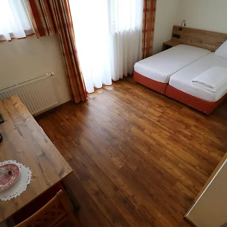 Nocleg ze śniadaniem Fuchs 3*