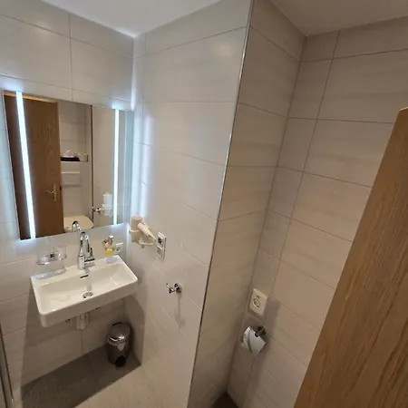 Bed & Breakfast Fuchs 4*