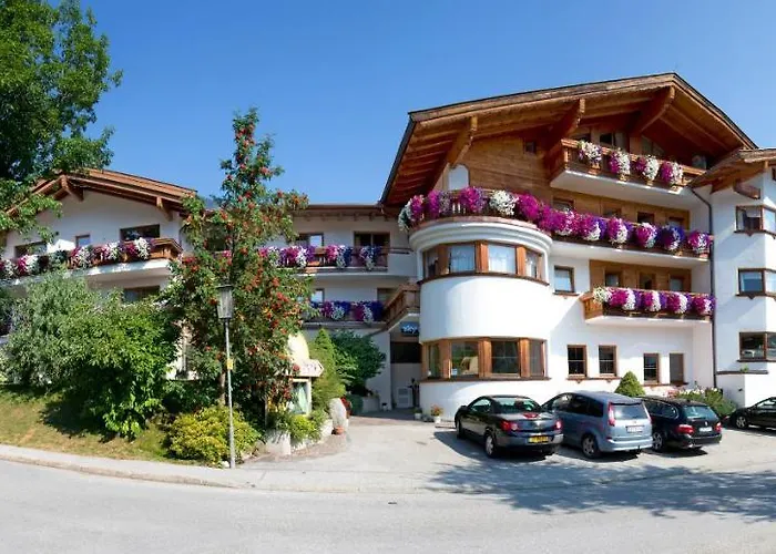 Fuchs Bed & Breakfast 4*