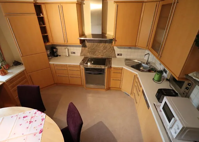 Frühstückspension Fuchs 4*