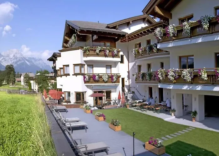 Frühstückspension Fuchs 4*