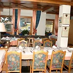 Fuchs Bed & Breakfast 4*