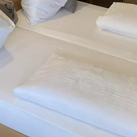 Fuchs ベッド・アンド・ブレックファスト 4*